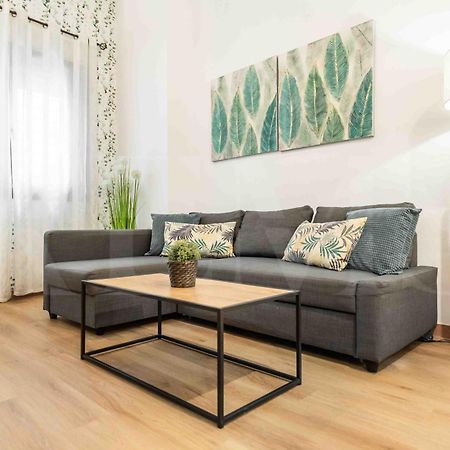 3Br Apartment With Parking And Patio In The Center By Rems Málaga Buitenkant foto