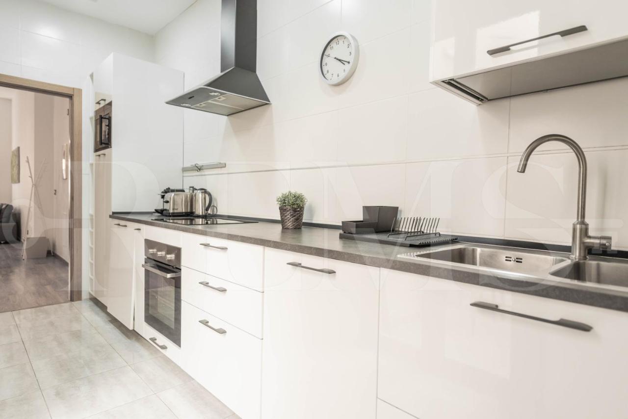 3Br Apartment With Parking And Patio In The Center By Rems Málaga Buitenkant foto