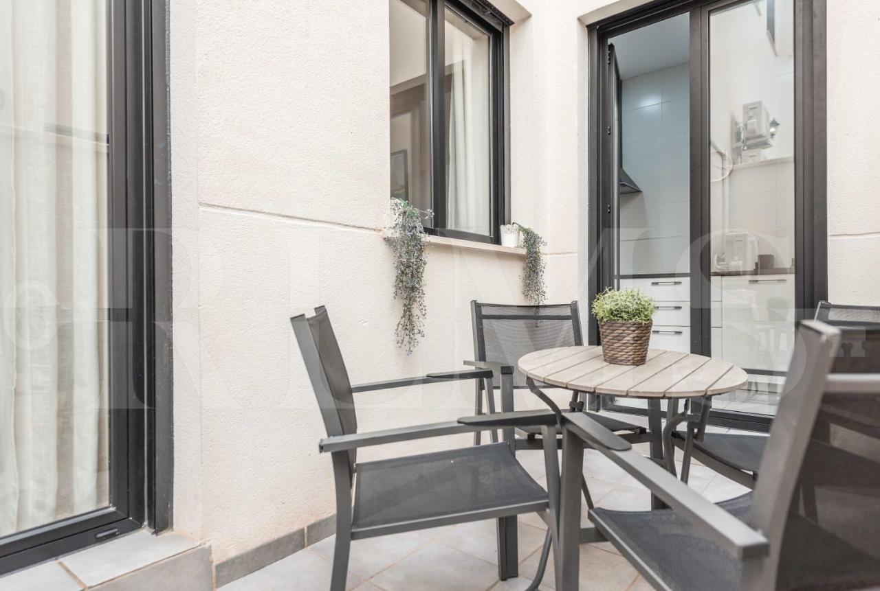 3Br Apartment With Parking And Patio In The Center By Rems Málaga Buitenkant foto