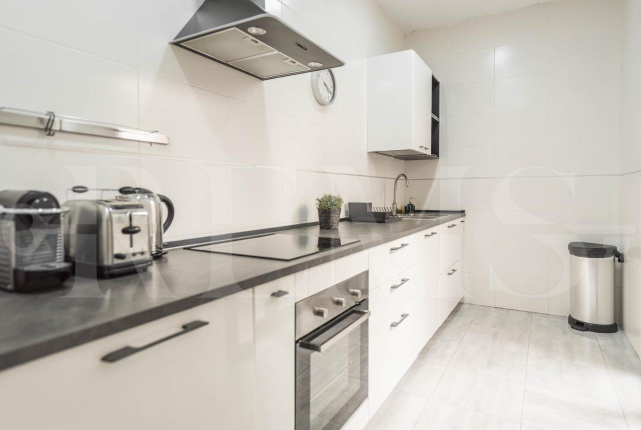 3Br Apartment With Parking And Patio In The Center By Rems Málaga Buitenkant foto