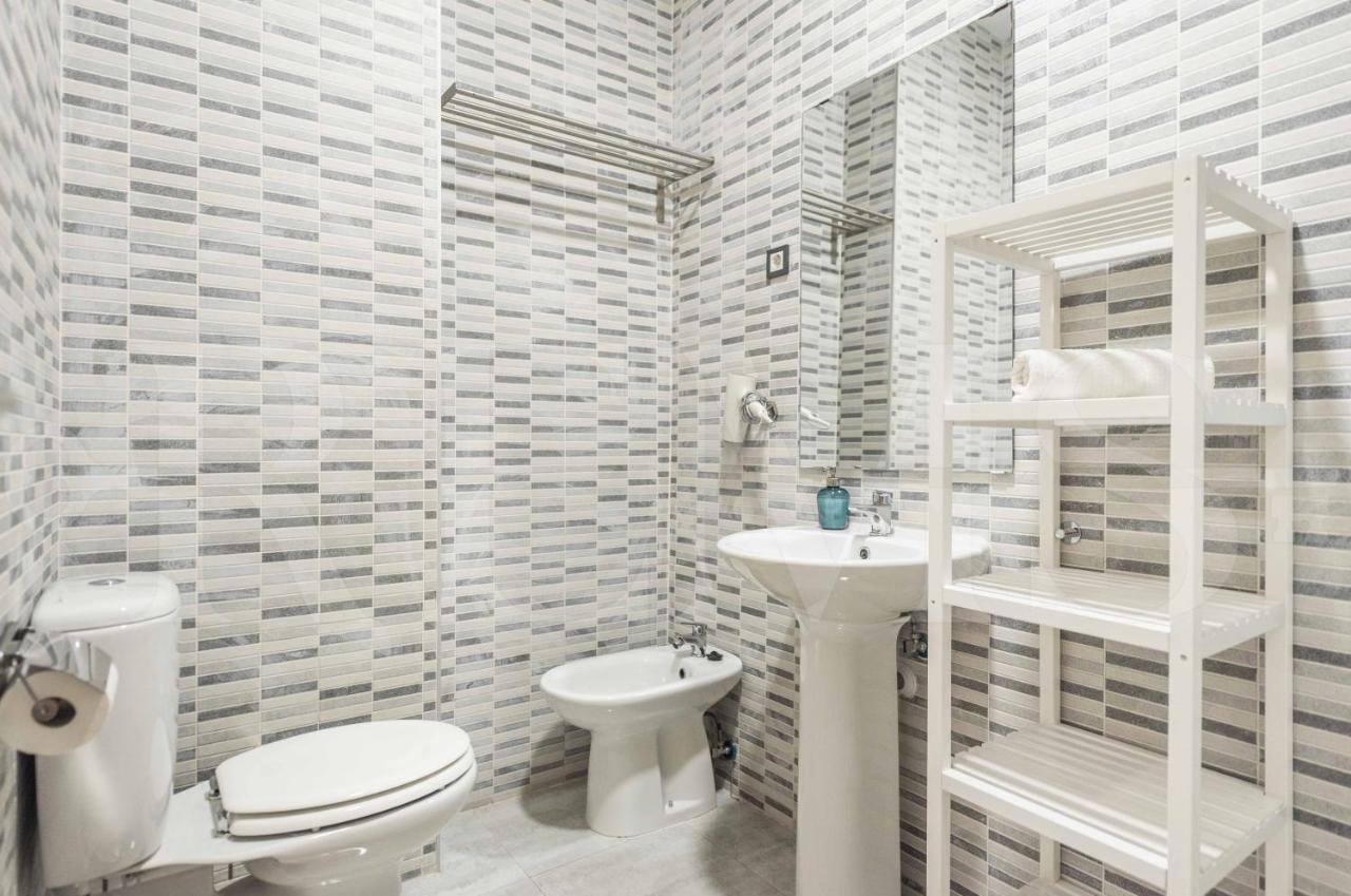 3Br Apartment With Parking And Patio In The Center By Rems Málaga Buitenkant foto