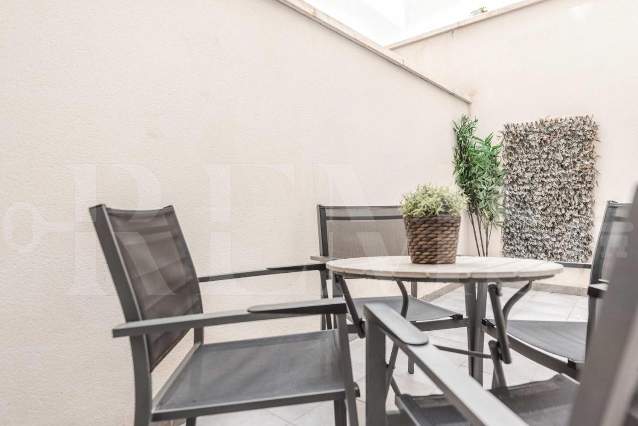 3Br Apartment With Parking And Patio In The Center By Rems Málaga Buitenkant foto