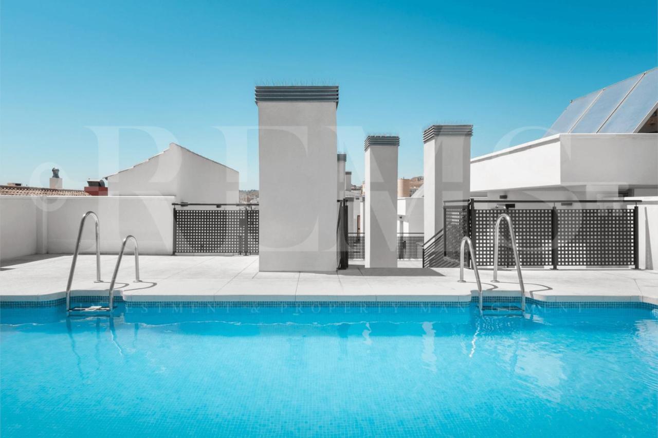 3Br Apartment With Parking And Patio In The Center By Rems Málaga Buitenkant foto