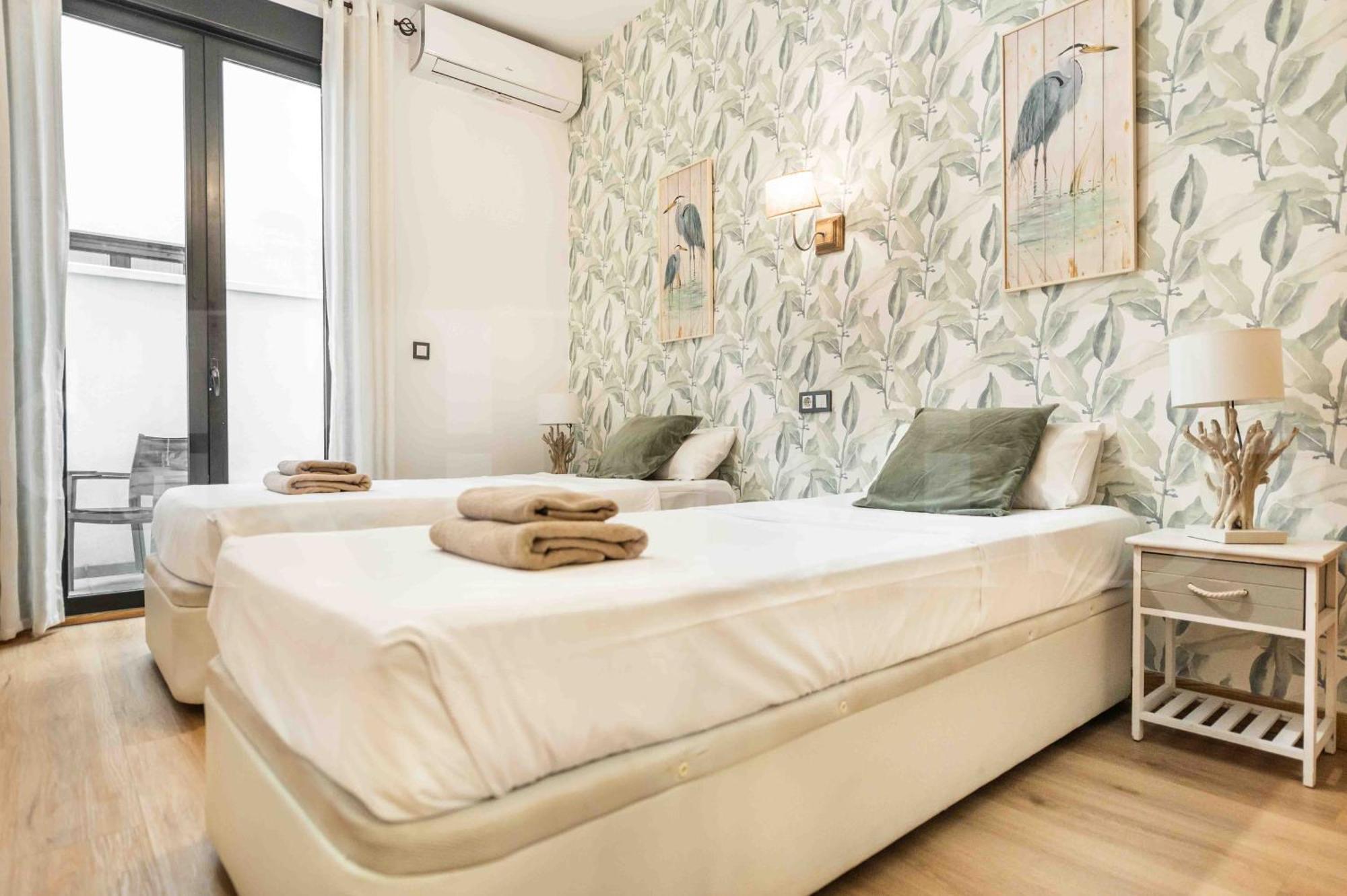 3Br Apartment With Parking And Patio In The Center By Rems Málaga Buitenkant foto
